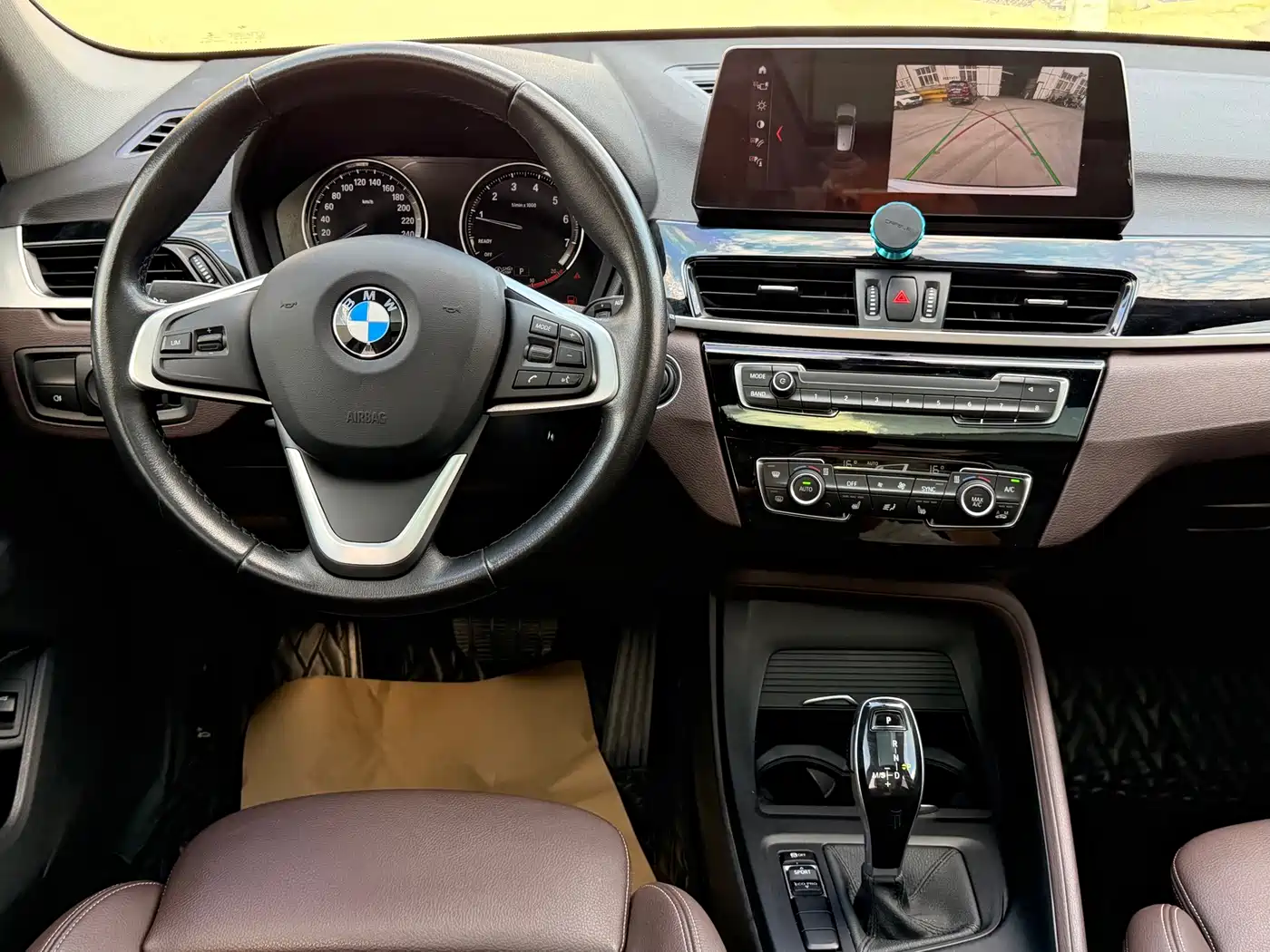 BMW X1 2020 sDrive25Li Leading Model фото 14