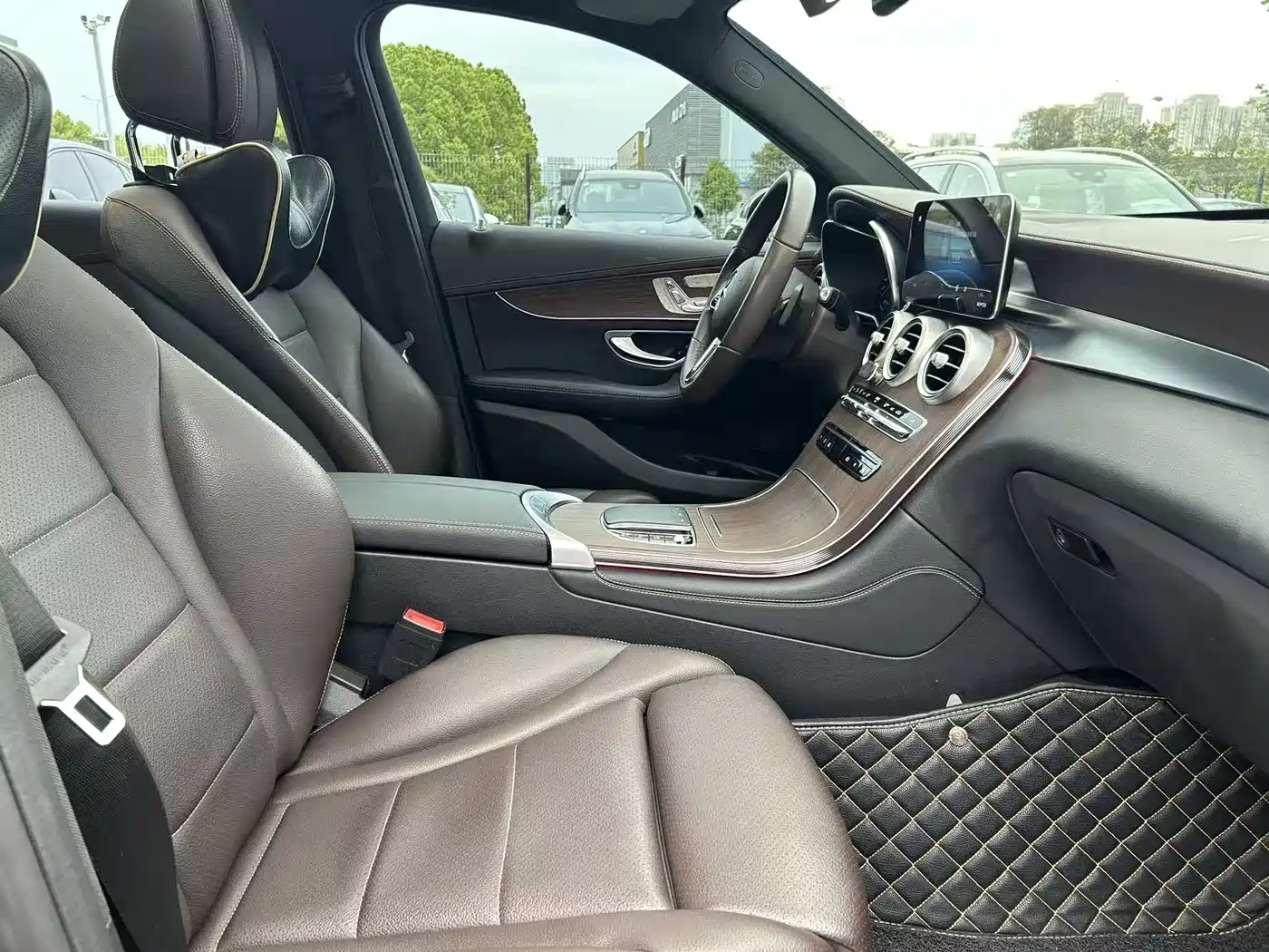 Mercedes-Benz GLC 2021 GLC 300 L 4MATIC Sporty фото 15
