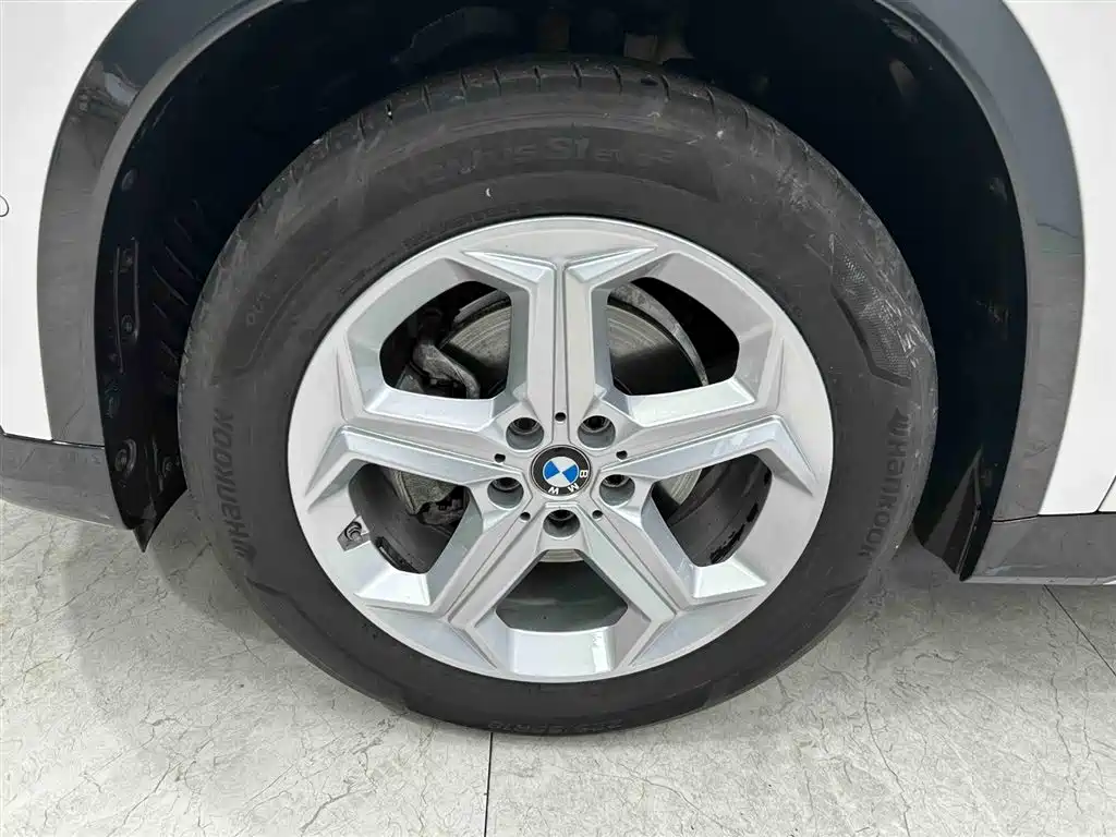 BMW X1 2023 sDrive20Li X Design Package фото 20