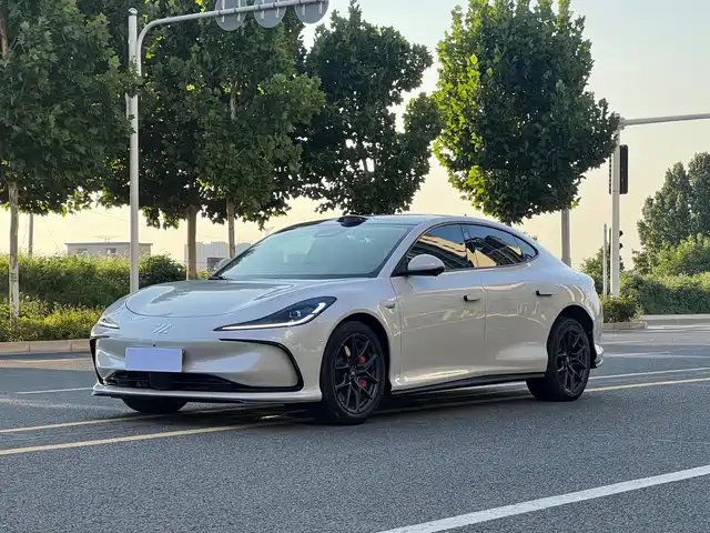  IM Motors IM L6 2024 Max Long Range Edition
