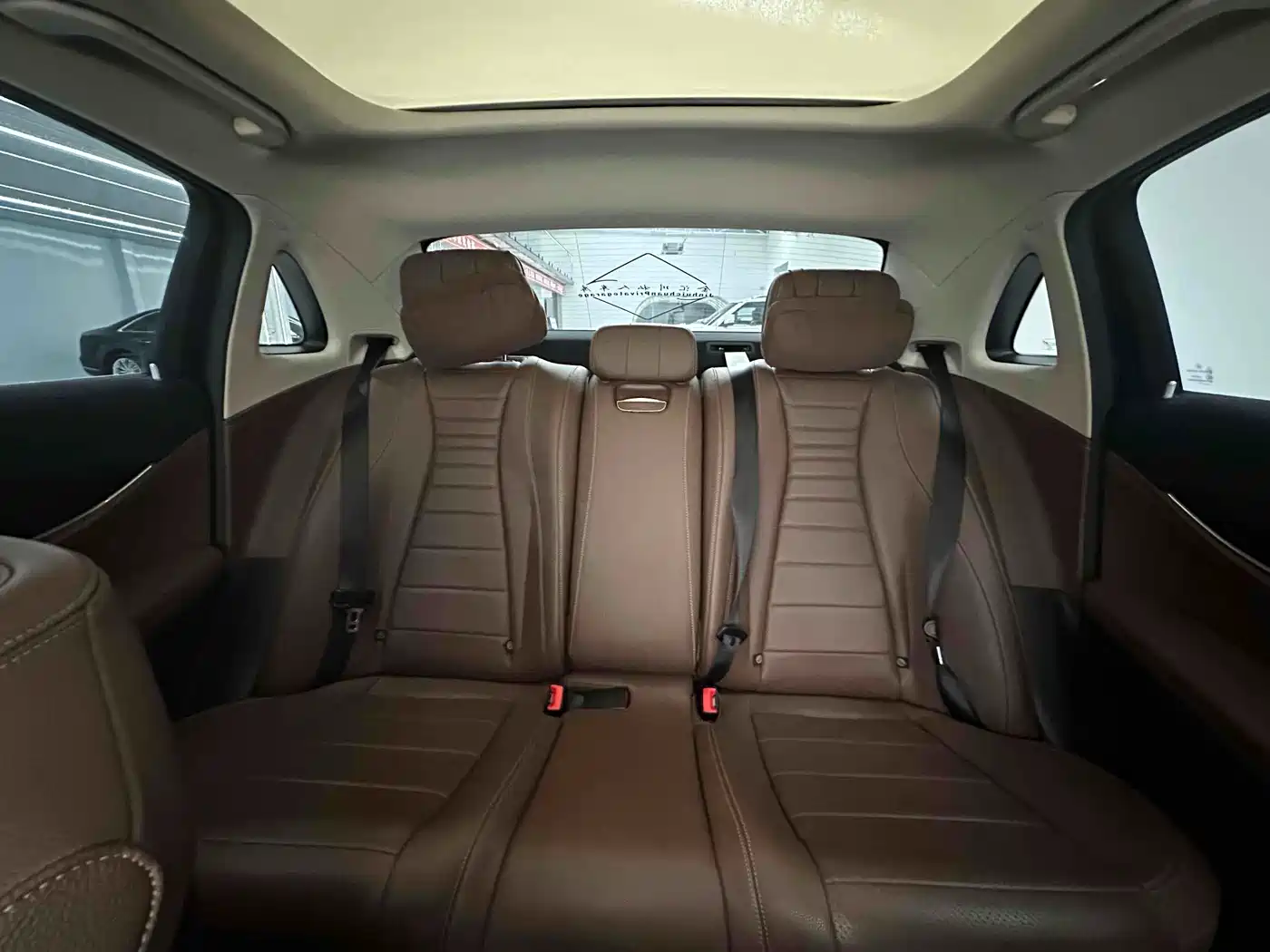 Mercedes-Benz E-Class 2017 E 200 L Sport 4MATIC фото 5