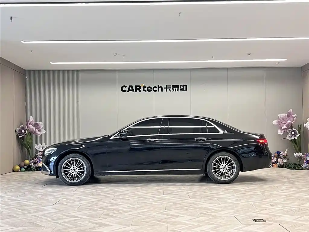  E CLASS