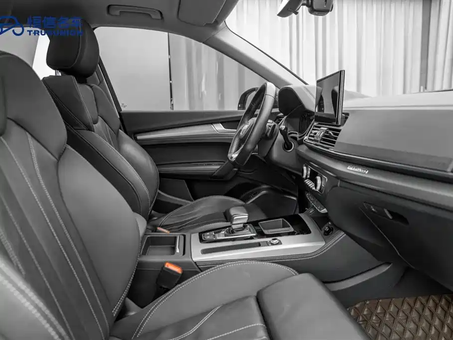 Audi Q5L 2022 40T Fashion Dynamic фото 15