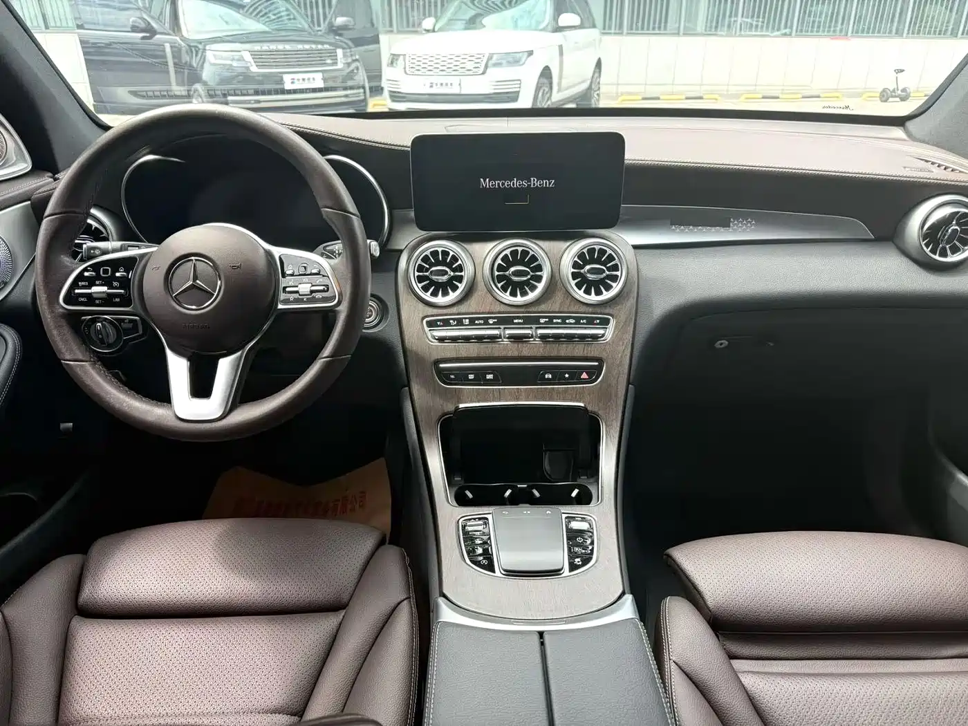 Mercedes-Benz GLC 2022 Model GLC 260 L 4MATIC Dynamic Edition фото 6