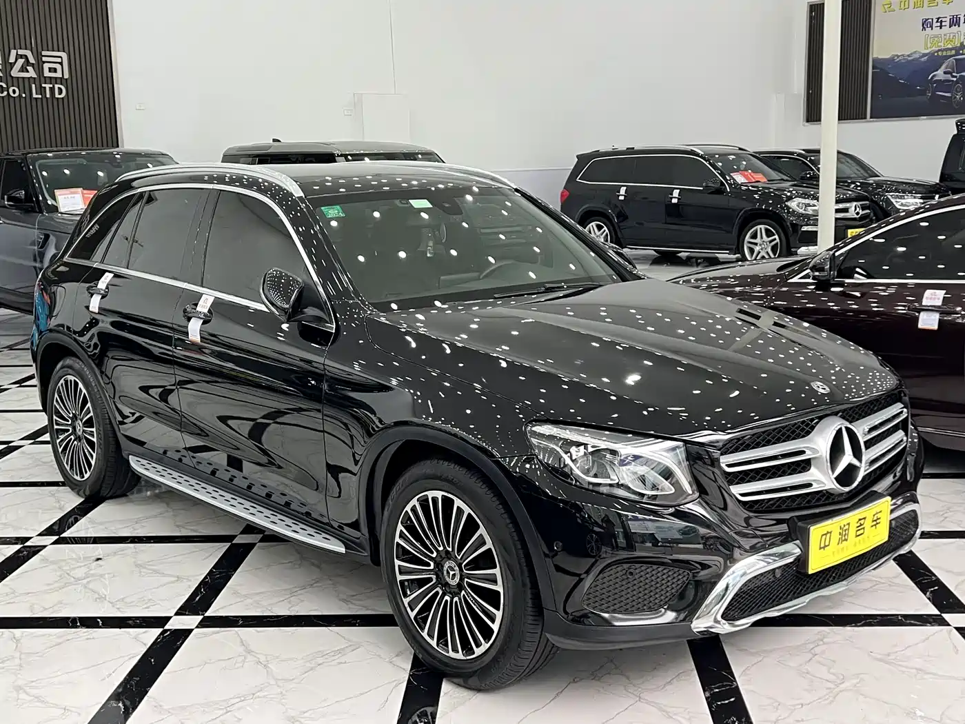 Mercedes-Benz GLC 2018 Facelift GLC 200 4MATIC фото 3