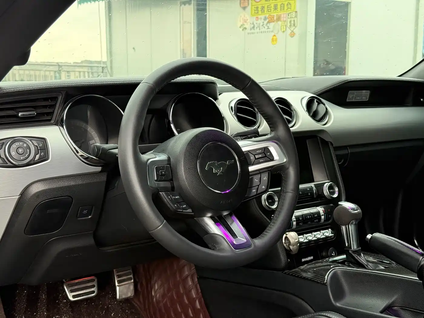 Ford Mustang 2015 2.3T Performance Edition фото 5