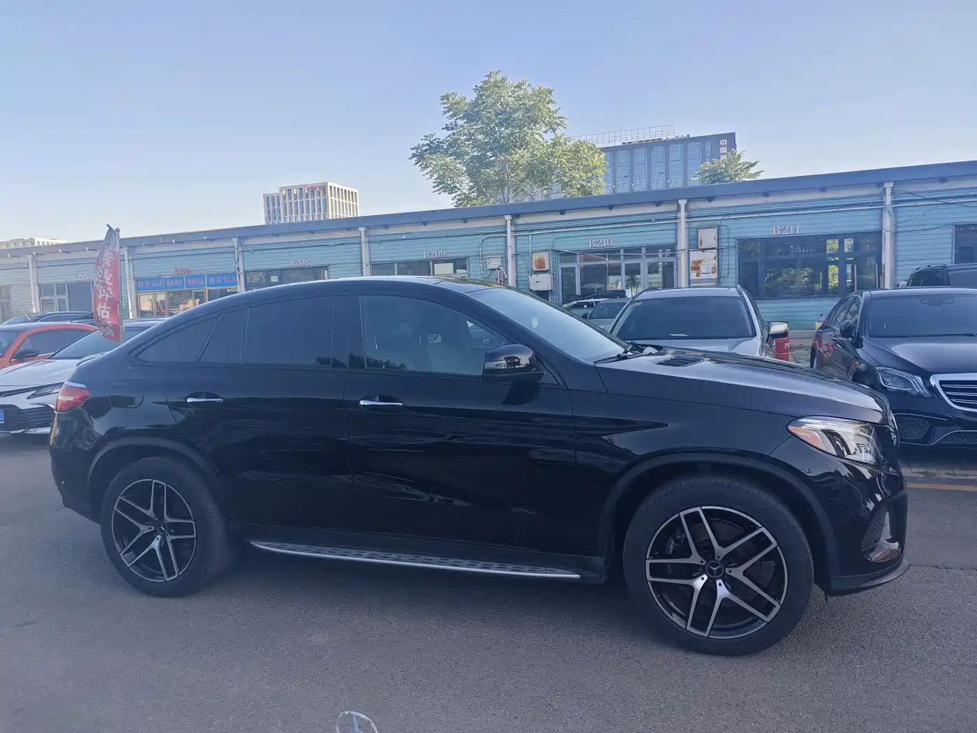 Mercedes-Benz GLE Coupe AMG 2017 AMG GLE 43 4MATIC Coupe SUV фото 5