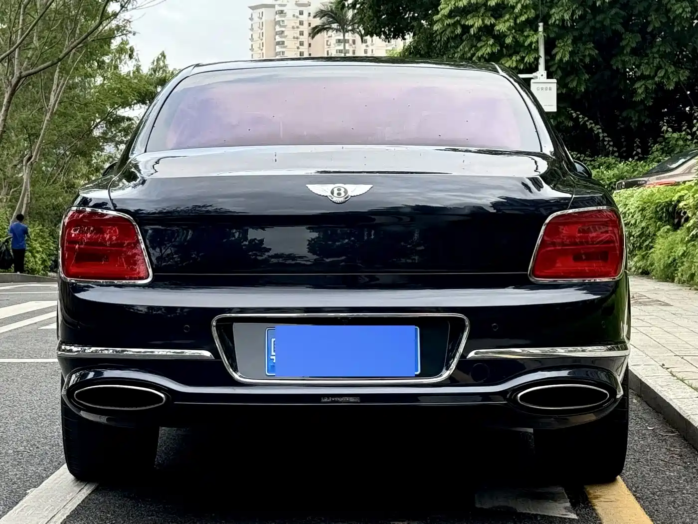 Bentley Flying Spur 2011 2010 6.0T 5-seater Version