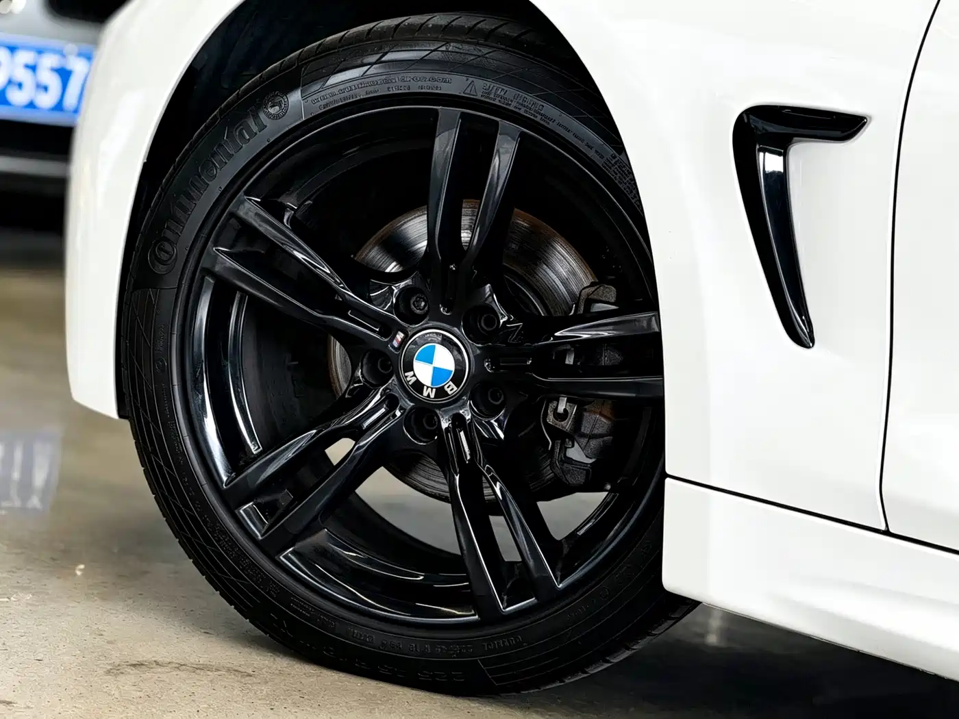 BMW 4 Series 2017 425i Convertible M Sport Package фото 12
