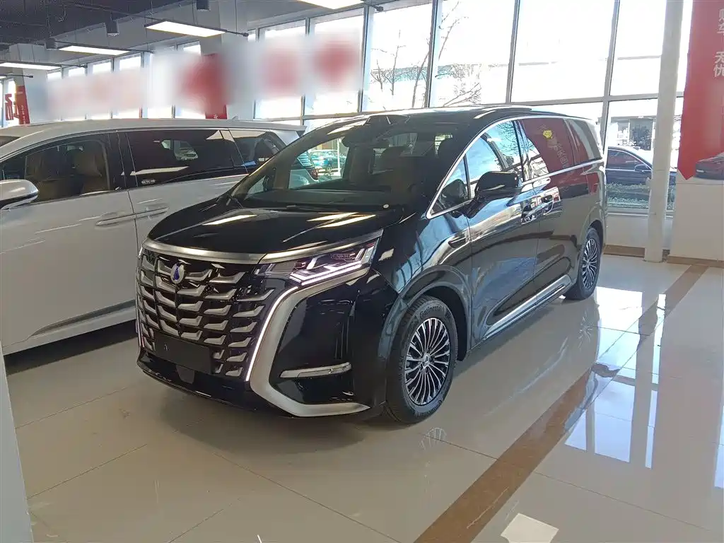 Denza D9 2025 DM-i Smart Drive Edition 1020 AWD Premium