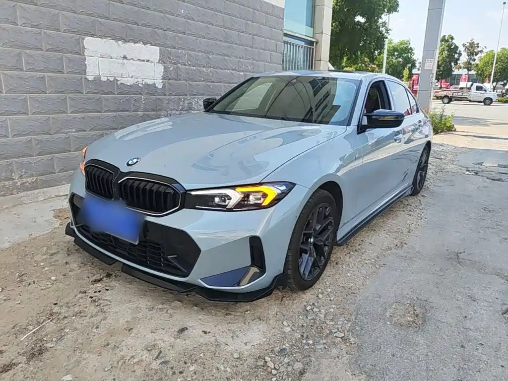 BMW 3 Series 2025 330Li M Sport Night Edition