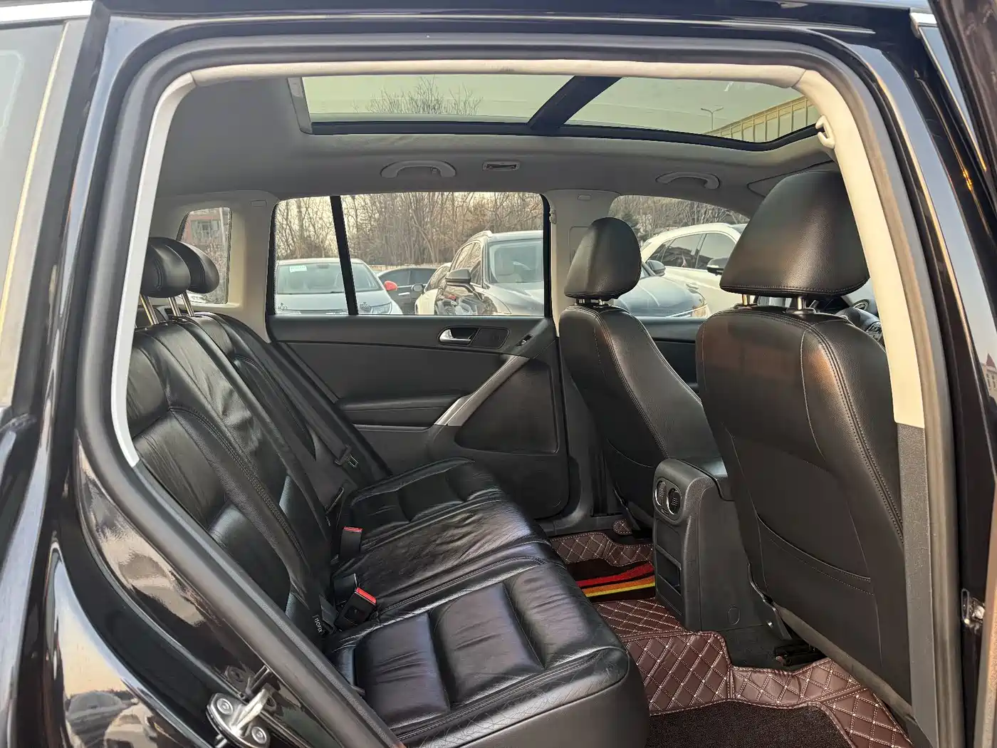 Volkswagen Tiguan 2012 1.8TSI Automatic 2WD Elite Edition фото 6