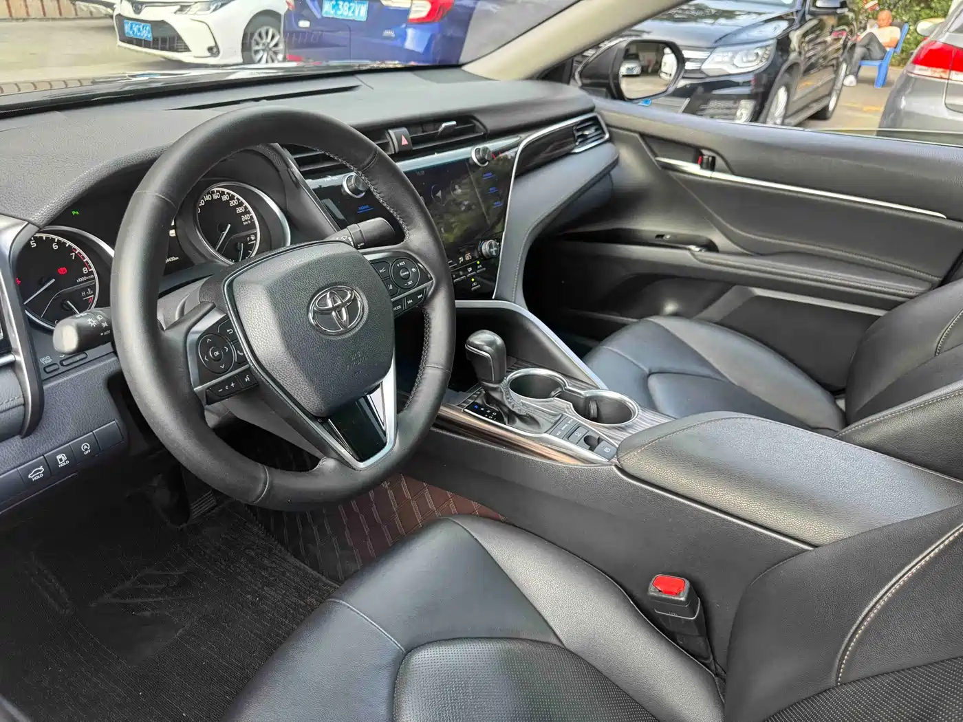 Toyota Camry 2019 2.5G Luxury (China V) фото 8