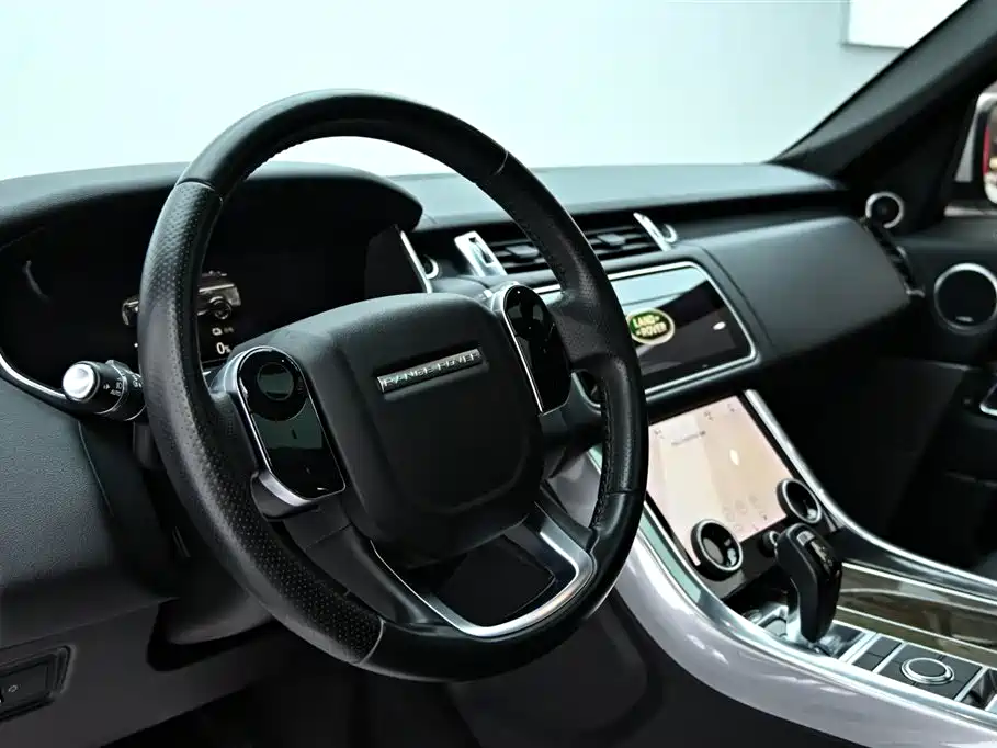 LAND ROVER RANGE ROVER SPORT NEW ENERGY