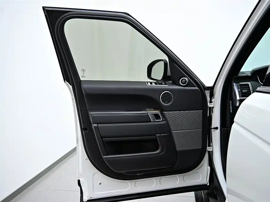 LAND ROVER RANGE ROVER SPORT NEW ENERGY