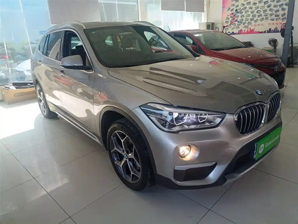 BMW X1 2019 sDrive18Li Premium Model фото 4