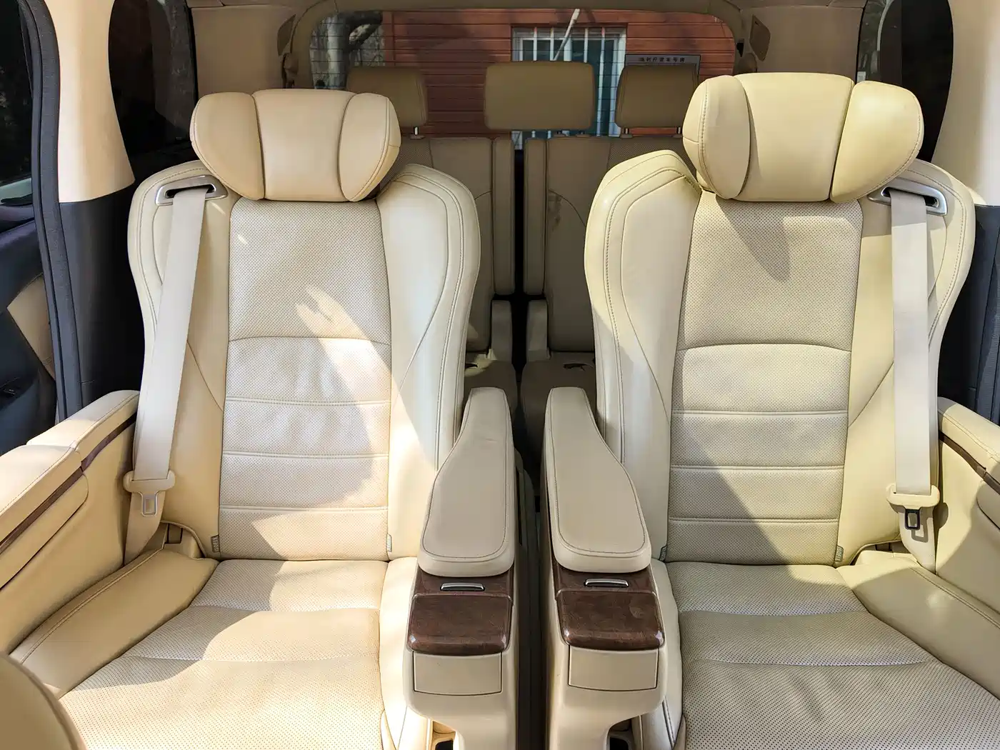 Toyota Alphard 2018 3.5L Premium фото 18