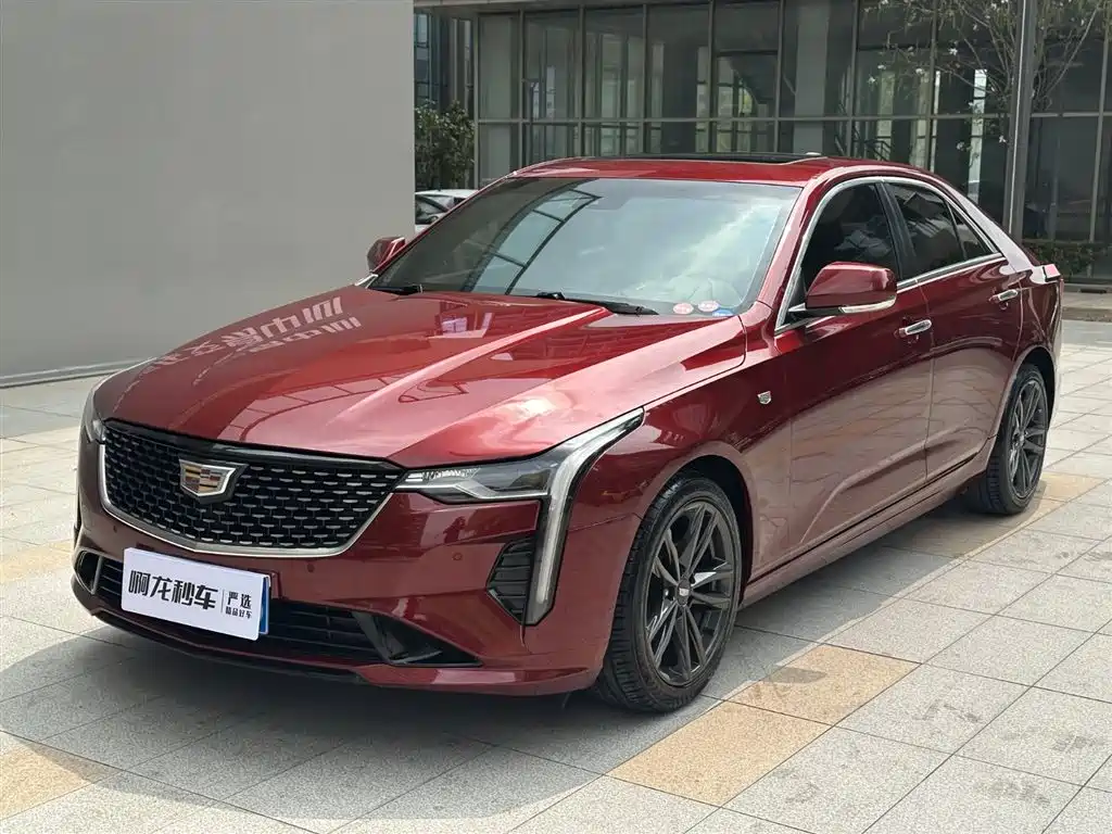 CADILLAC CT4