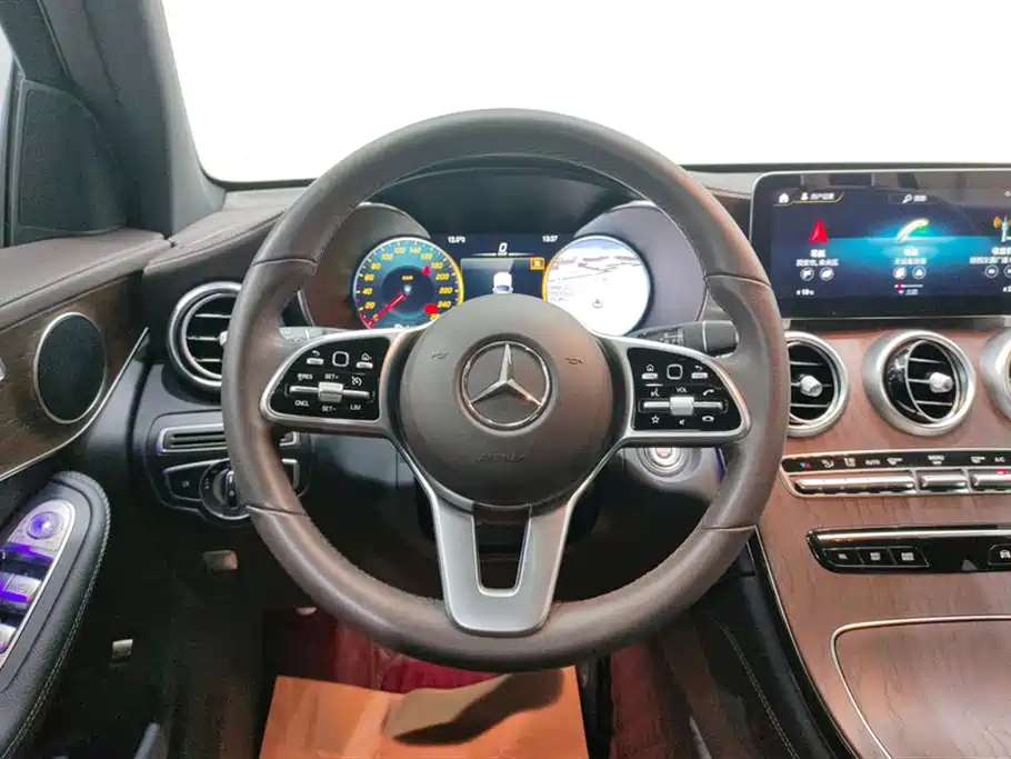 Mercedes-Benz GLC 2021 GLC 260 L 4MATIC Luxury фото 15