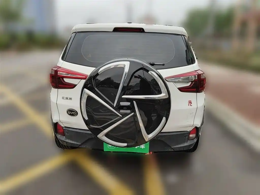 BYD Yuan 2017 1.5L Manual Panoramic Sunroof фото 3