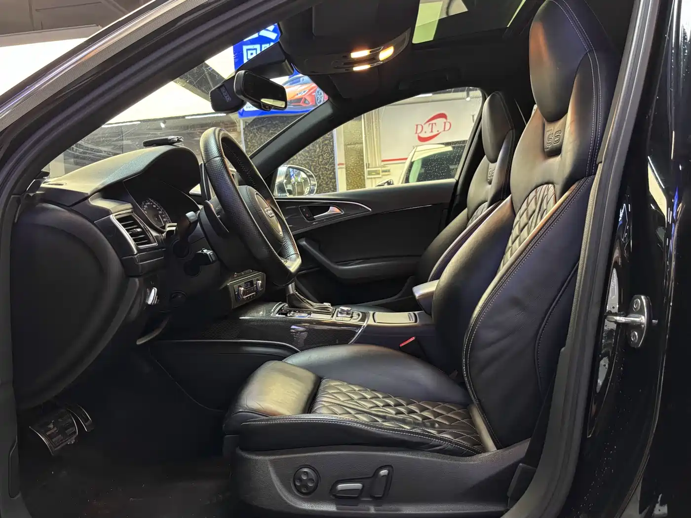 Audi S6 2013 S6 4.0TFSI фото 7