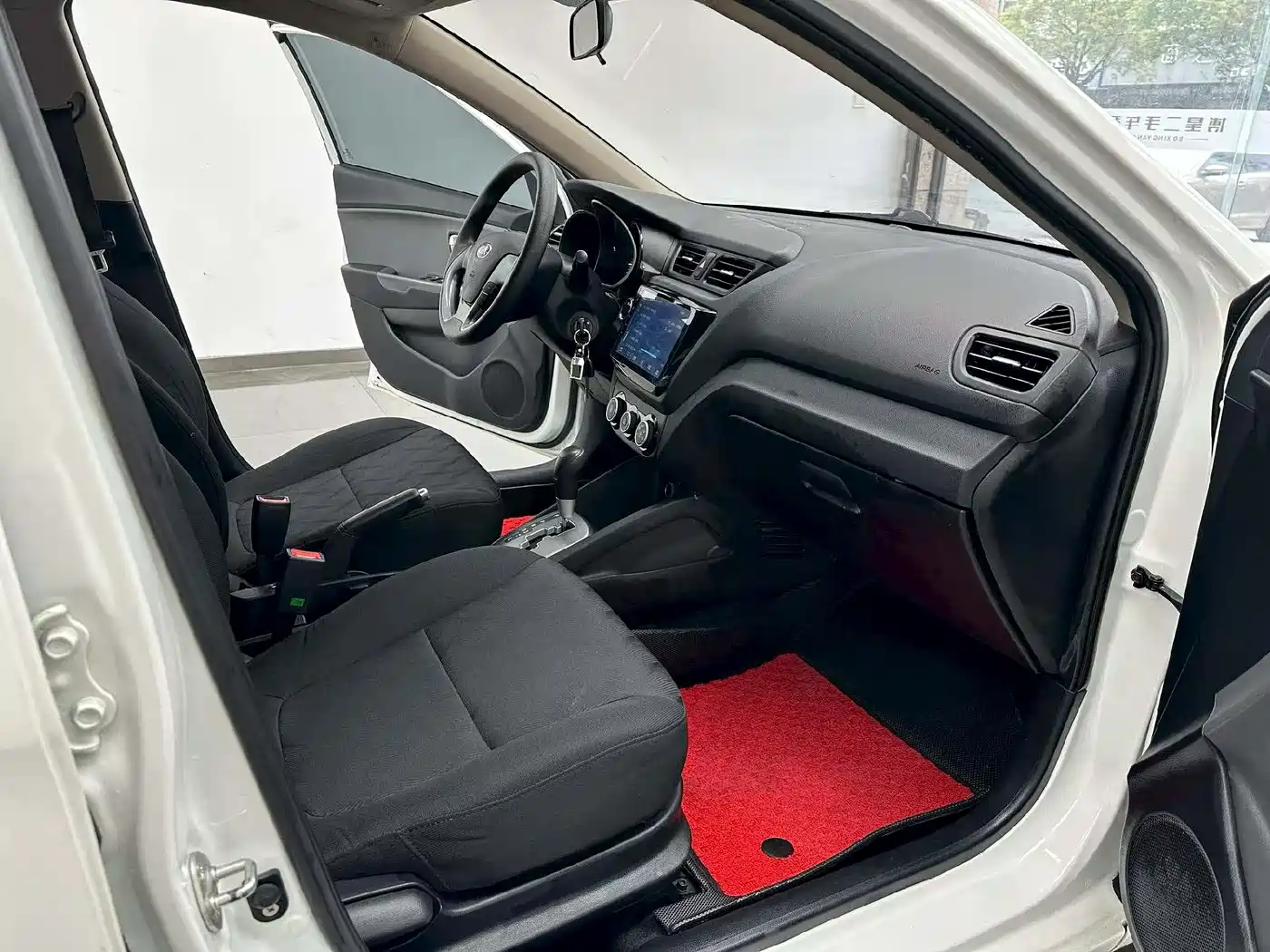 Kia K2 2015 Sedan 1.4L AT GLS фото 4