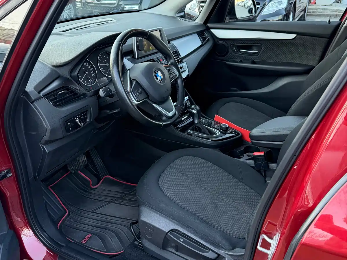 BMW 2 Series Tourer (Import) 2015 218i Leading Type фото 7