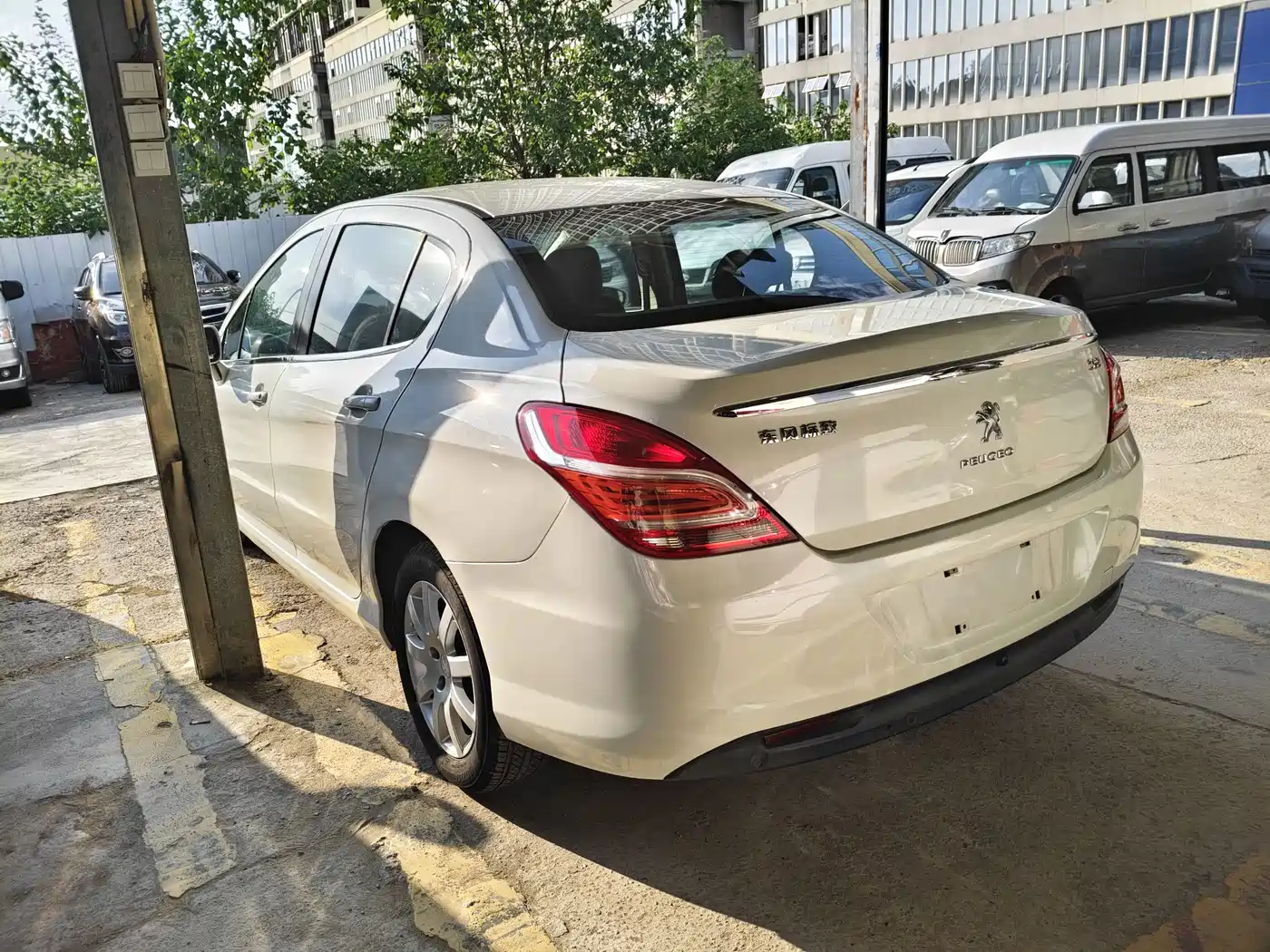 Peugeot 308 2015 2014 Model Joy Edition Classic 1.6L Automatic Superior Style