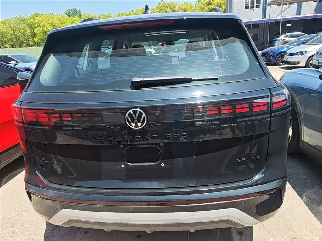 Volkswagen Teramont 2026 380TSI 2WD Base Model фото 10