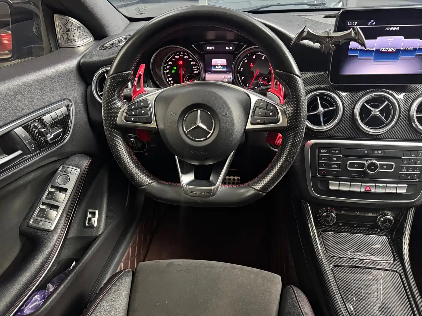 Mercedes-Benz CLA (Import) 2017 Facelift CLA 220 4MATIC фото 6