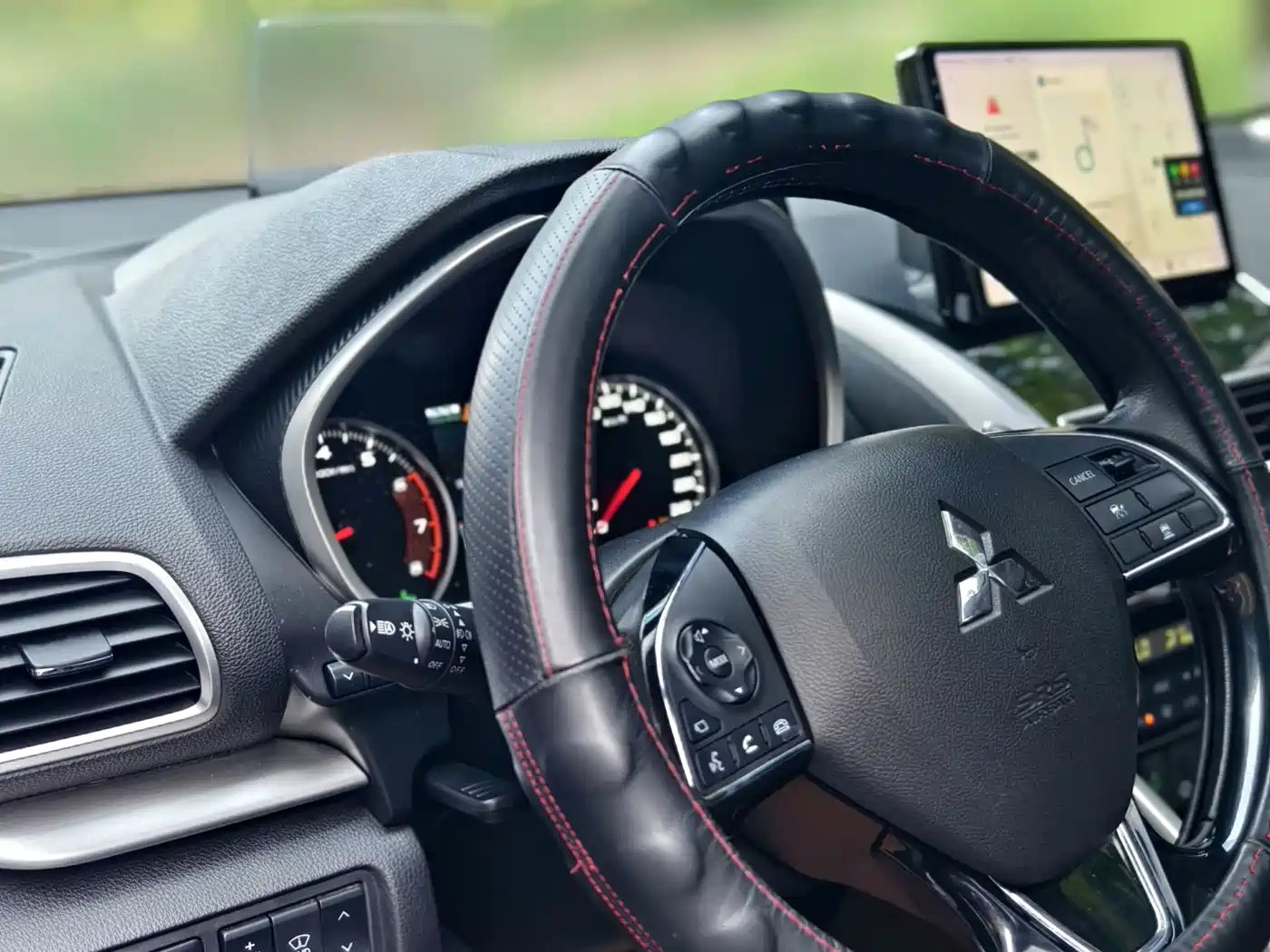 Mitsubishi Eclipse Cross 2018 1.5T CVT AWD True Self Edition фото 17