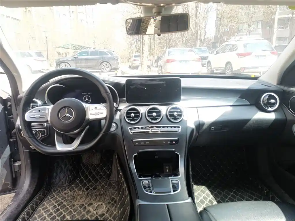 Mercedes-Benz C-Class 2020 C 260 L Sport фото 5
