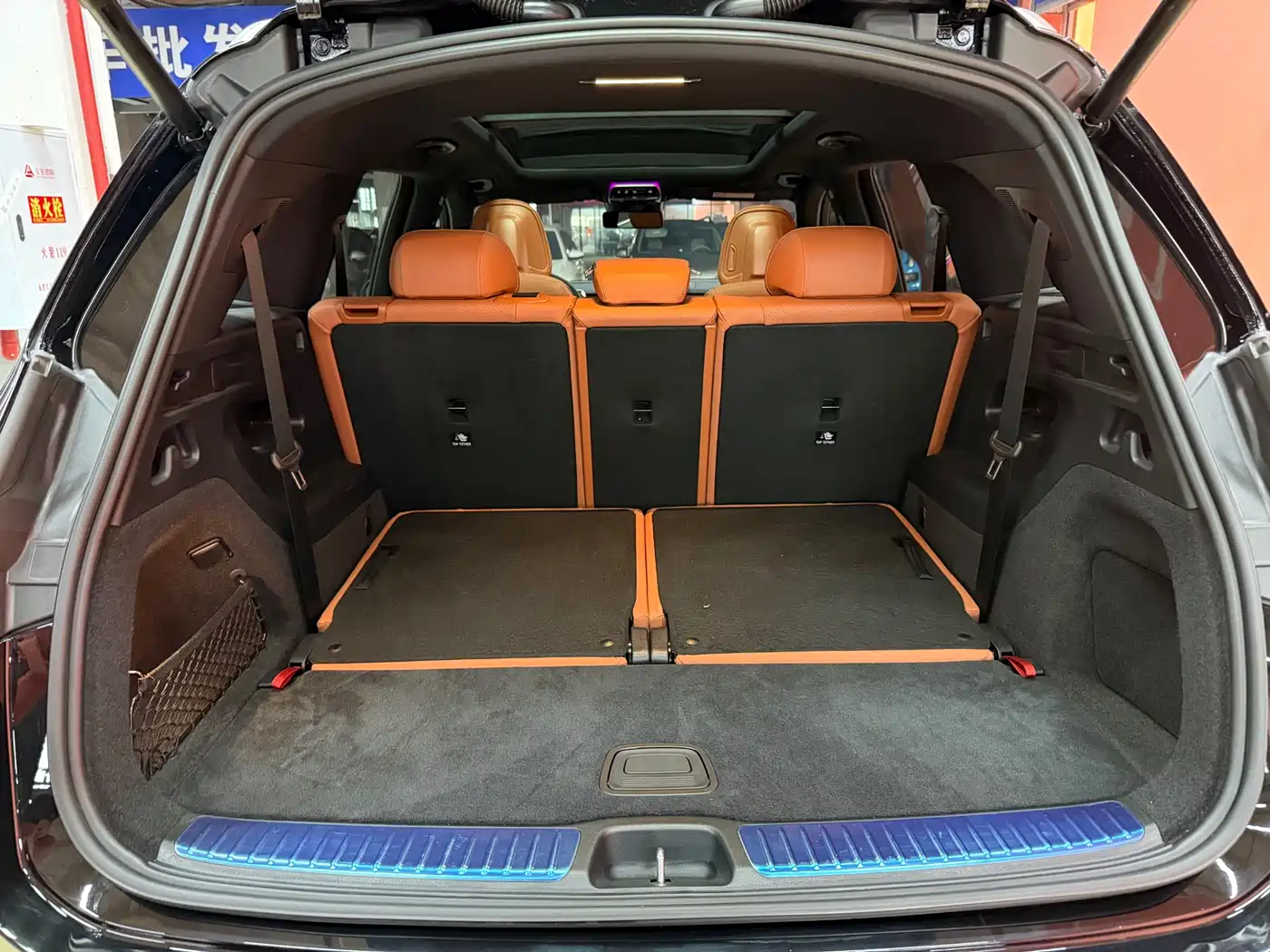 Mercedes-Benz GLC 2024 Facelift GLC 300 L 4MATIC Sport 7-seater фото 25