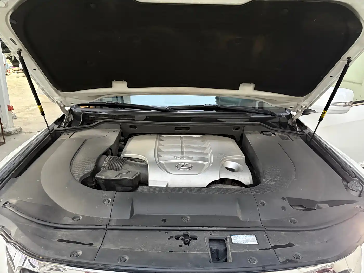 Lexus LX 2013 570 фото 25