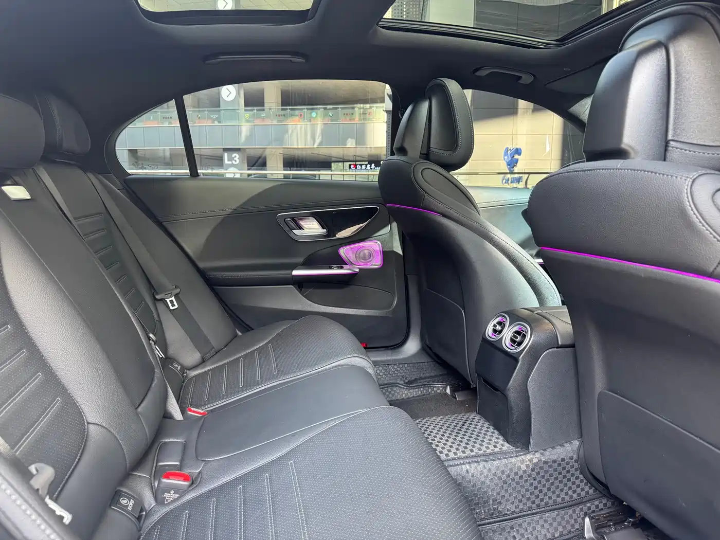 Mercedes-Benz C-Class 2024 C 260 L Sport фото 7