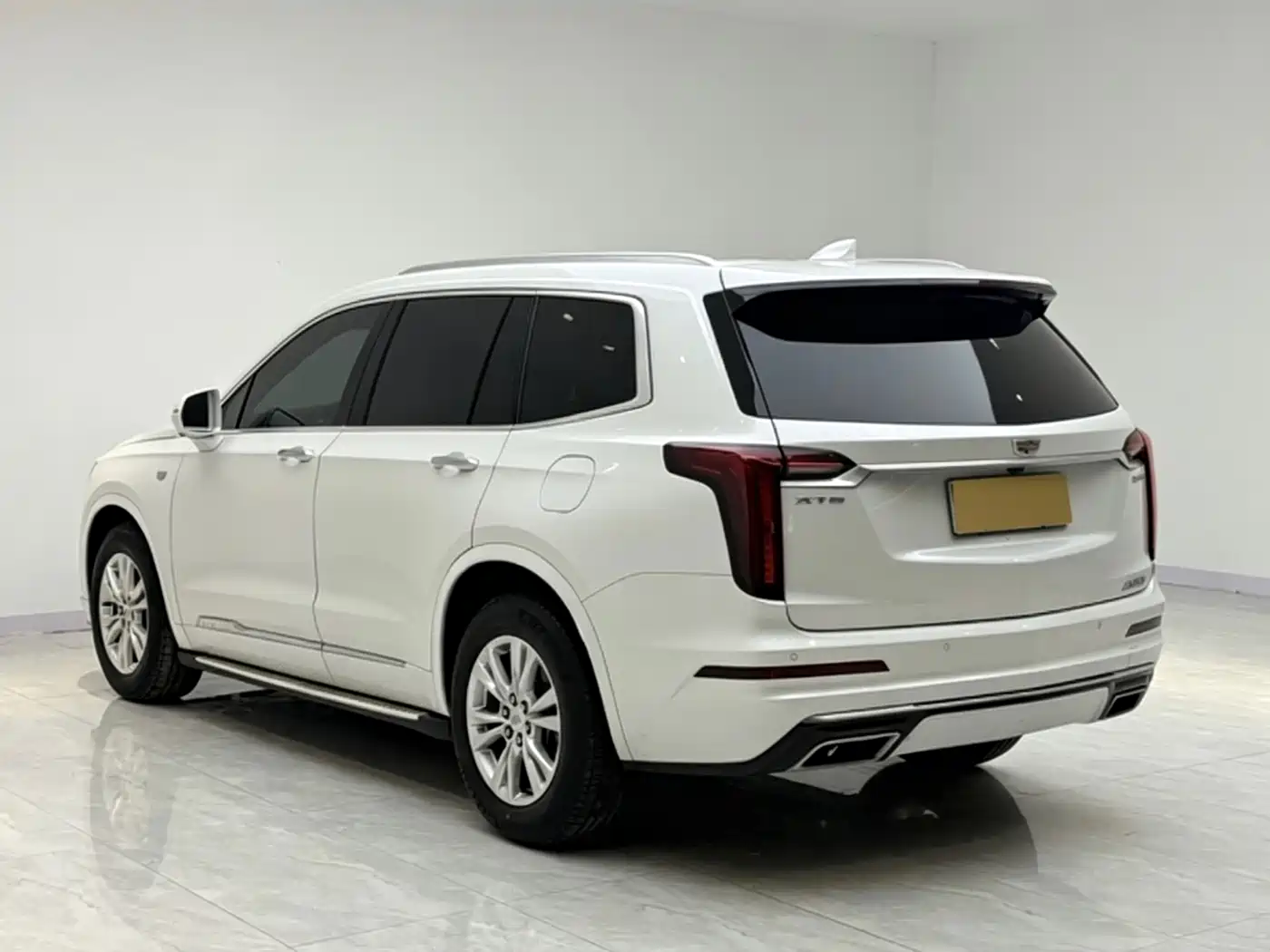 Cadillac XT6 2021 2.0T 7-Seater 4WD Trend Edition фото 4