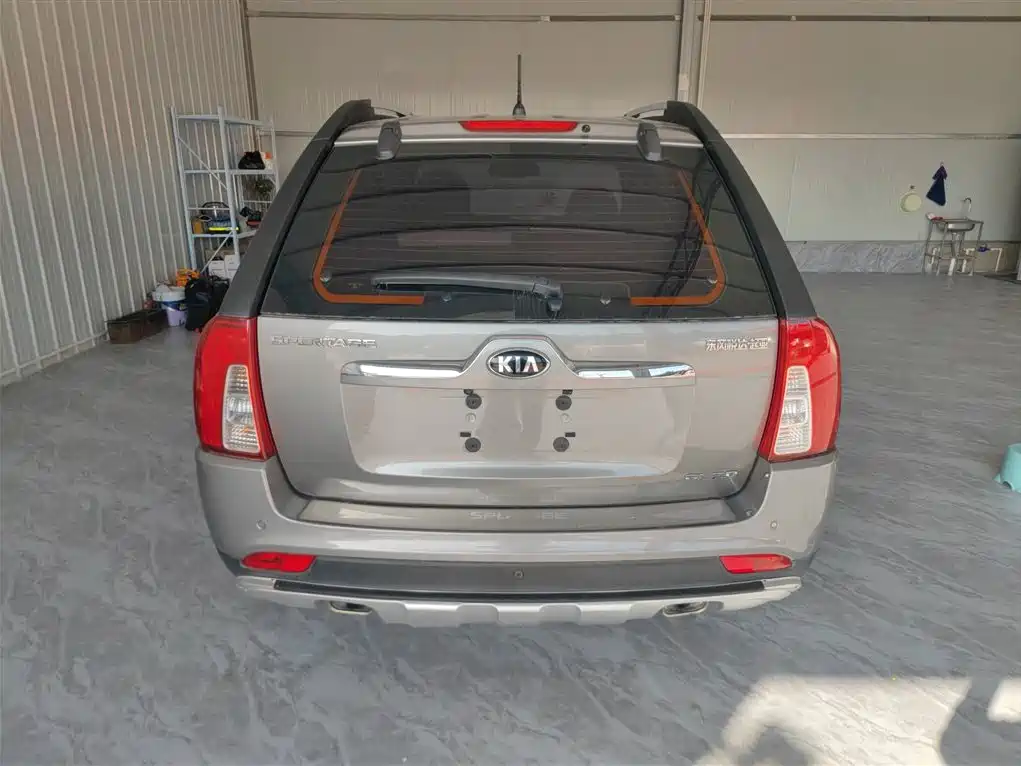 Kia Sportage 2013 2.0L Manual 2WD GL фото 4