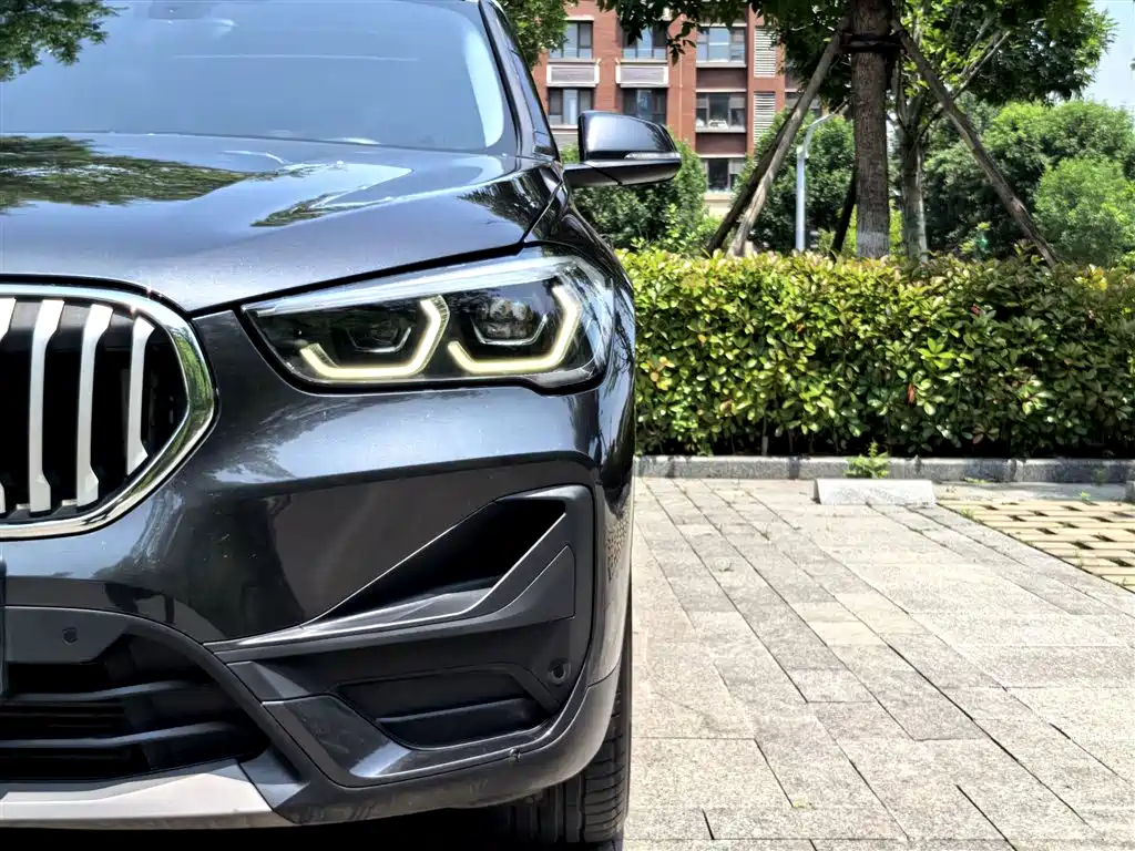 BMW X1 2022 sDrive25Li Leading фото 15