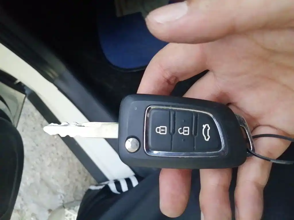 Dongfeng Aeolus Dongfeng Fengshen AX4 2018 2017 1.6L DCT Trendy