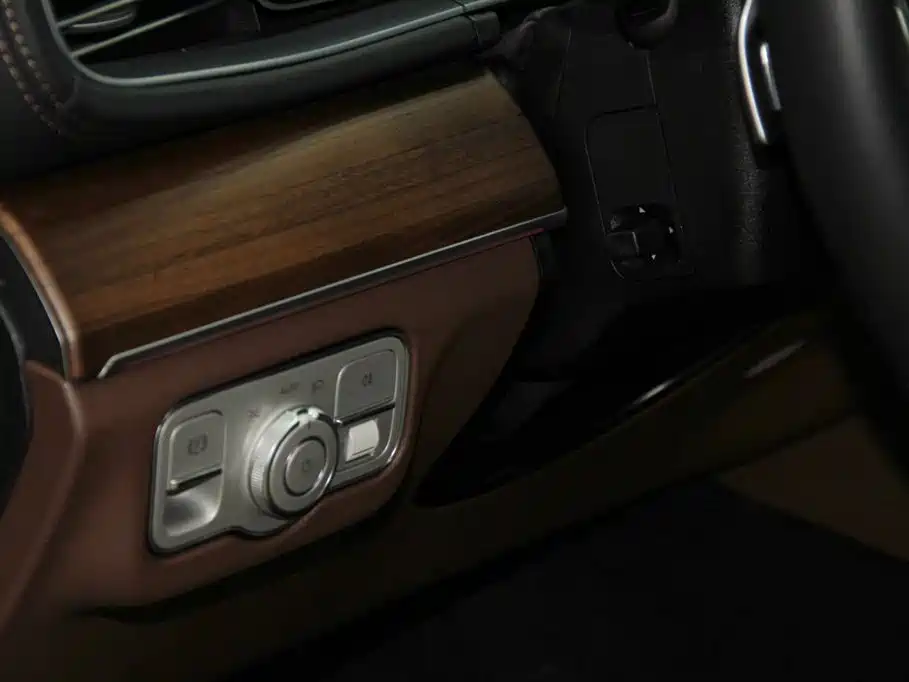 Mercedes-Benz GLE 2024 GLE 450 4MATIC Fashion фото 20