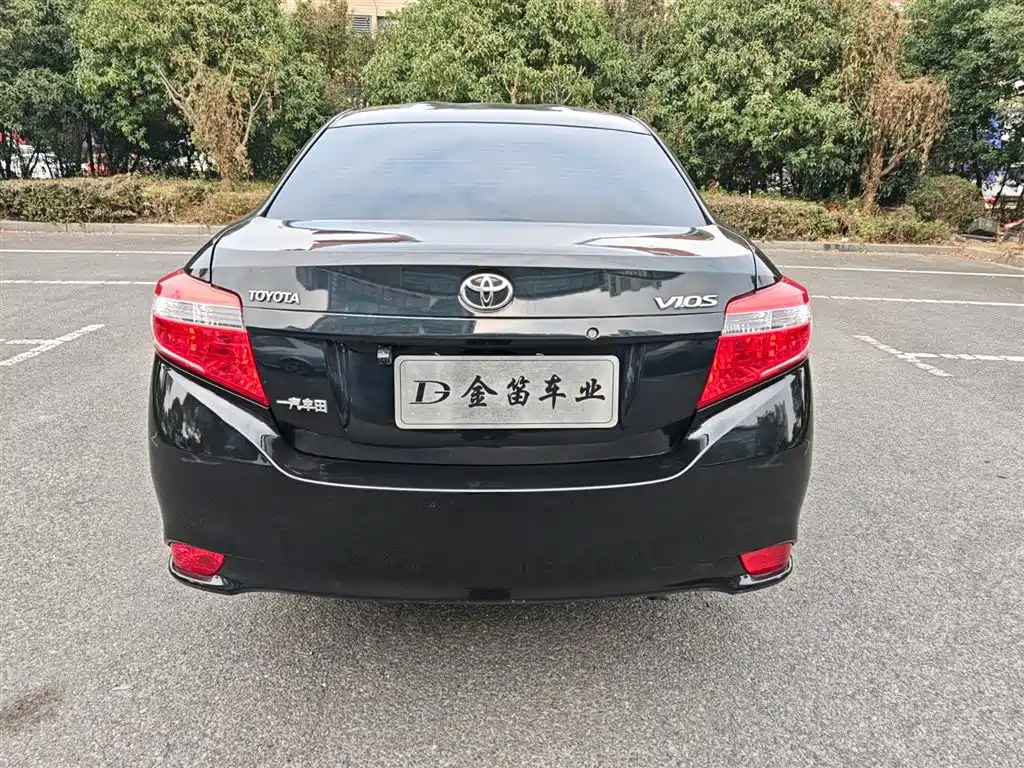 Toyota Vios 2014 1.5L Automatic Wisdom Edition фото 11