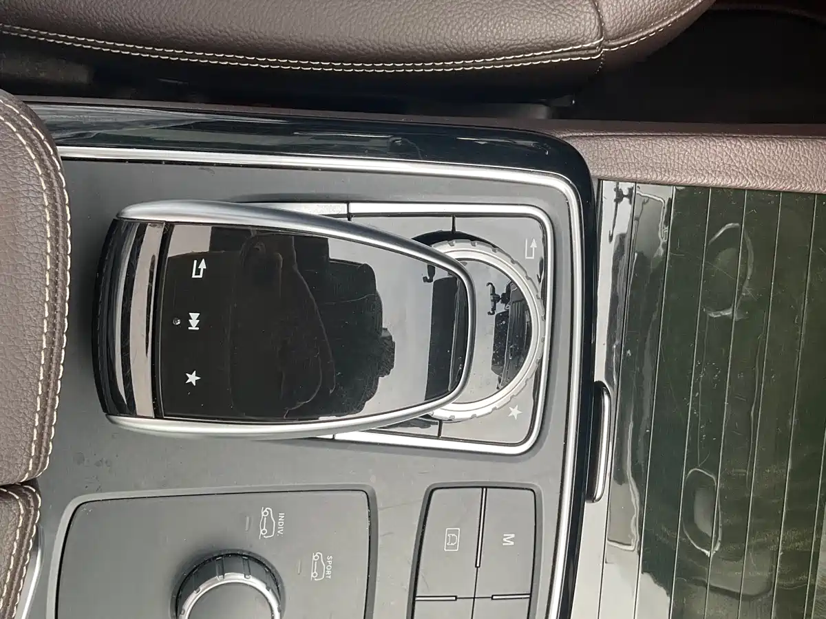 Фото 15 - Mercedes-Benz GLE