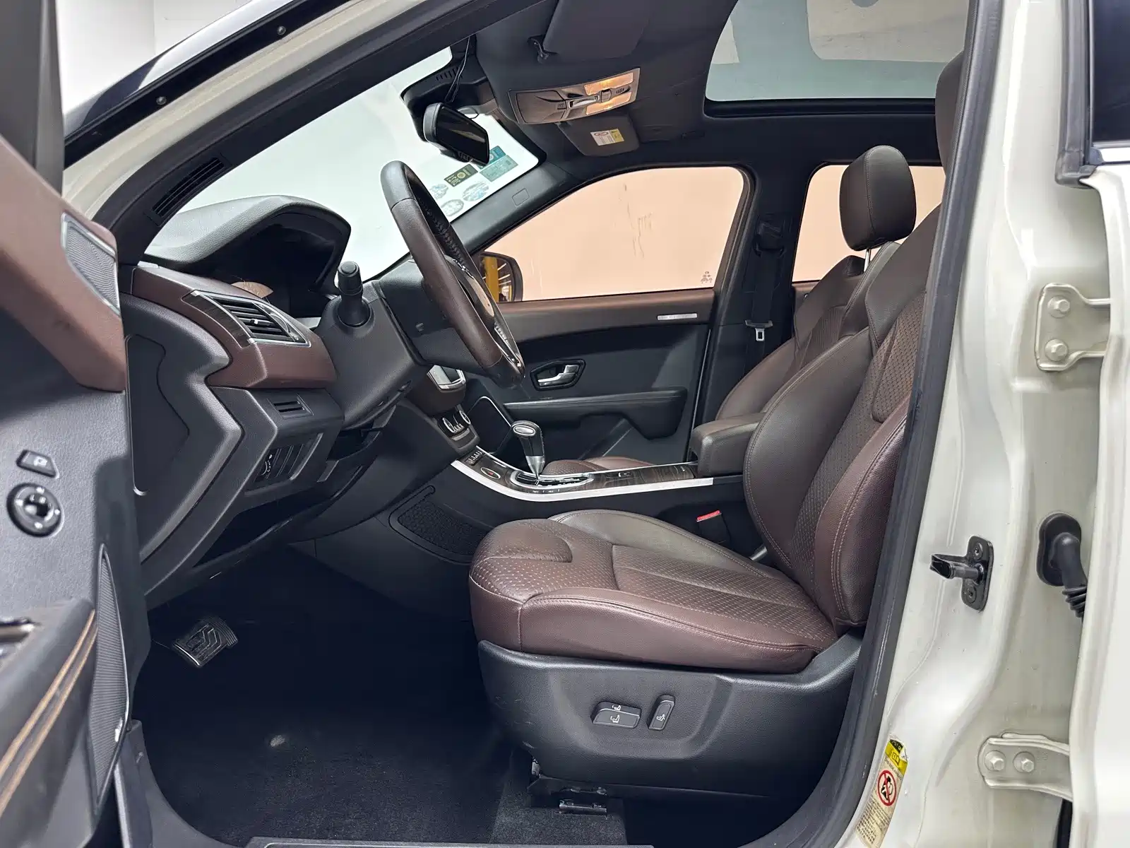 Фото 4 - Landwind X7