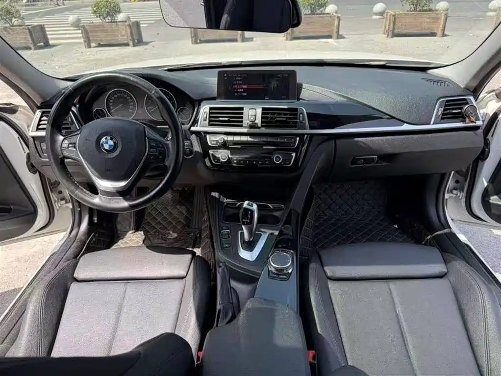 BMW 3 Series 2019 320Li Fashion Type фото 9