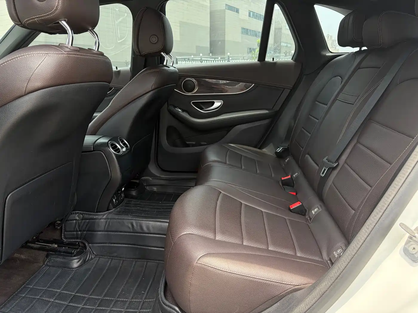 Mercedes-Benz GLC 2019 GLC 260 4MATIC Dynamic фото 5