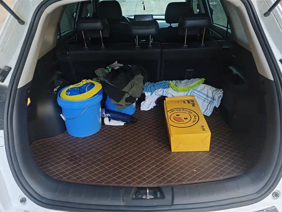 CHANGAN CS75