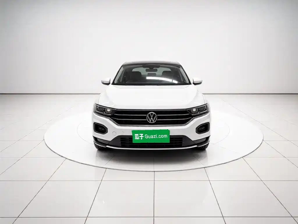 Volkswagen T-Roc, миниатюра 2