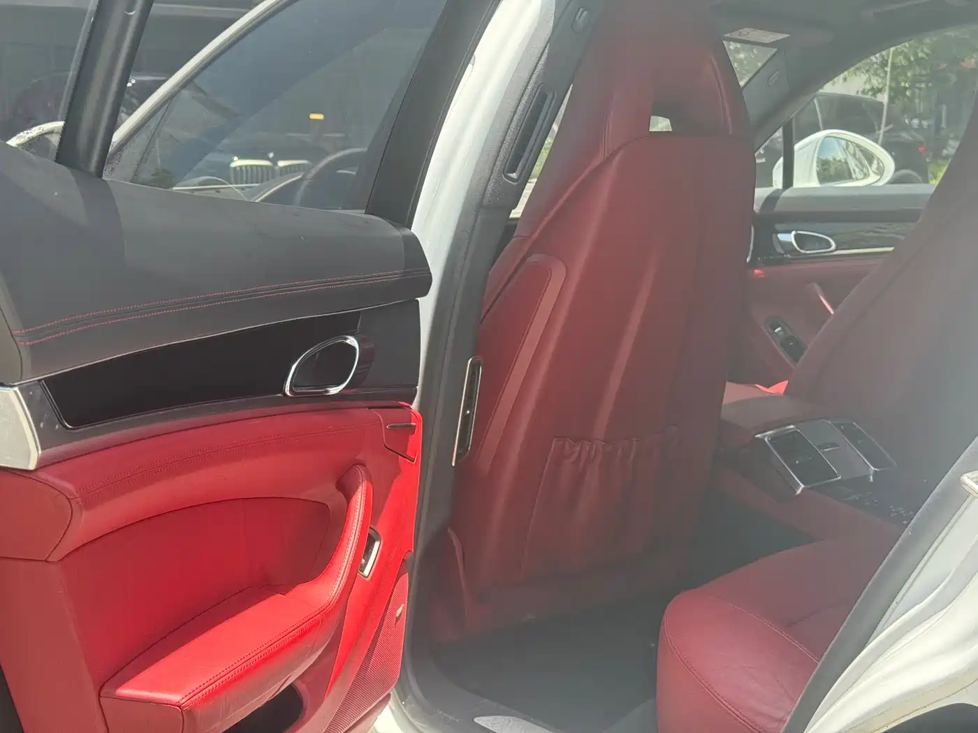 Porsche Panamera 2014 Panamera 3.0T фото 15