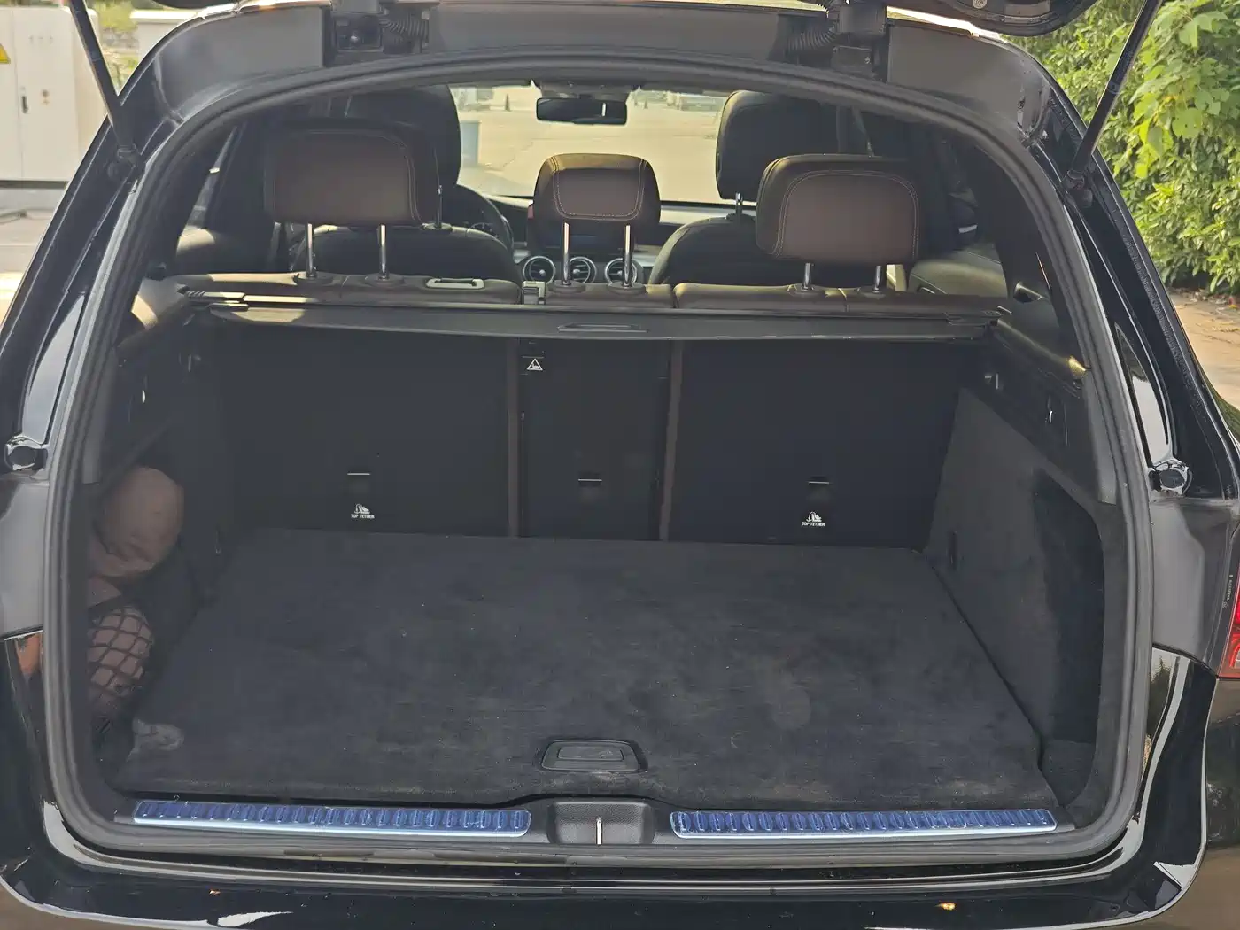 Mercedes-Benz GLC 2022 Facelift GLC 260 L 4MATIC Luxury Model фото 23