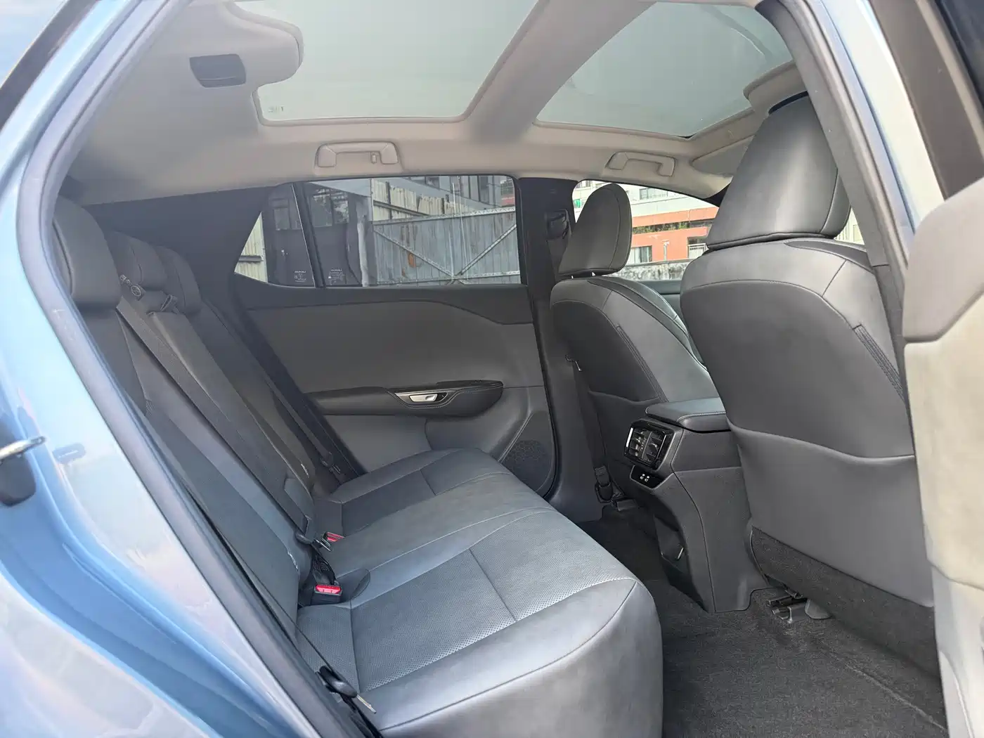 Lexus RZ 2023 2023 450e 4WD Deluxe